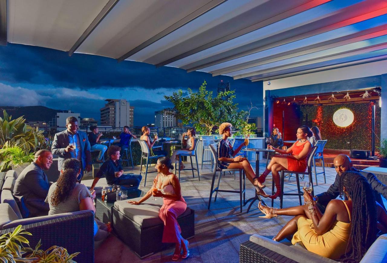 R Hotel Kingston Dış mekan fotoğraf