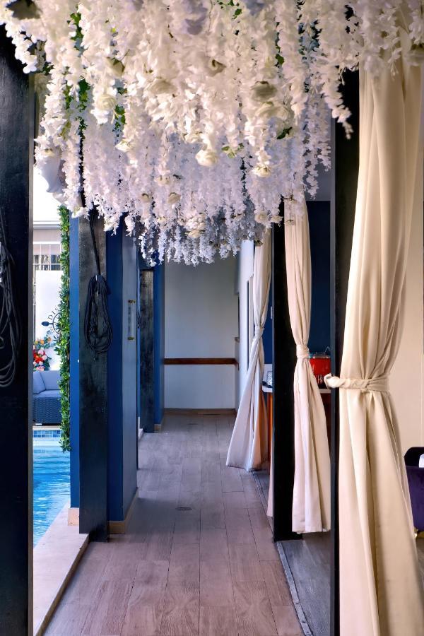 R Hotel Kingston Dış mekan fotoğraf